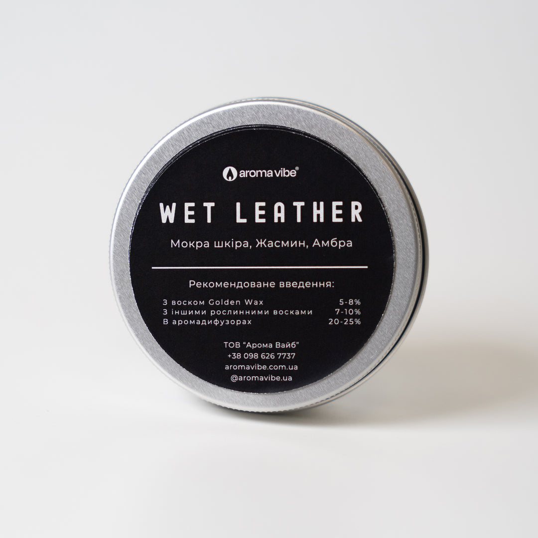 Аромаолія для свічок WET LEATHER